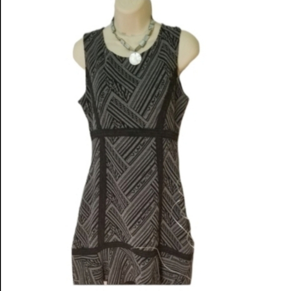 🏅Perfect Tabitha Anthropologie Dress🎊TRENDING(COPY) - Picture 8 of 10